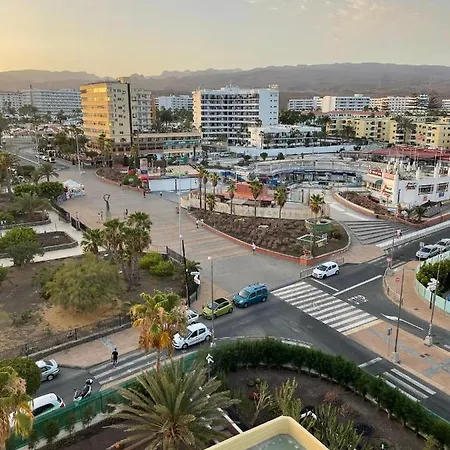 Modern 1 Playa Del Ingles 아파트호텔 4*